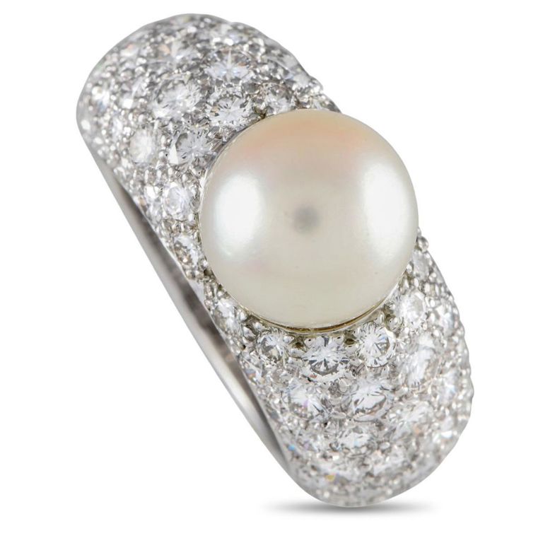 18k white gold diamond and pearl ring