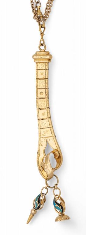 18k yellow gold enamel pendant necklace