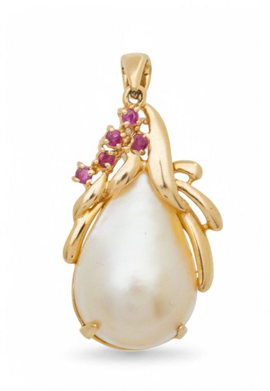 14k yellow gold pearl pendant