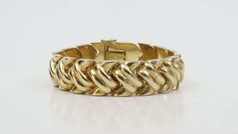 14k yellow gold fancy bracelet