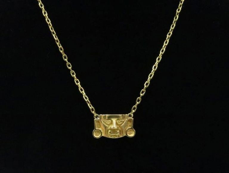 18k gold Mayan pendant necklace
