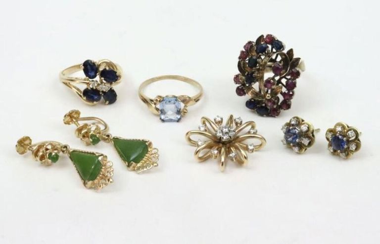 Gold jewelry group with rings and pendants