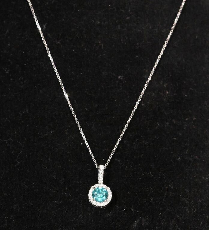 18k white gold diamond pendant on necklace