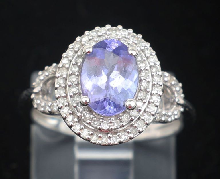 14k white gold diamond and tanzanite ring