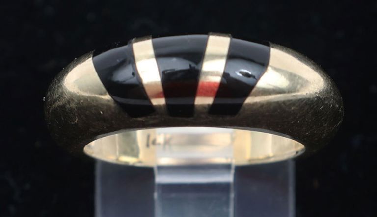 14k yellow gold black onyx ring