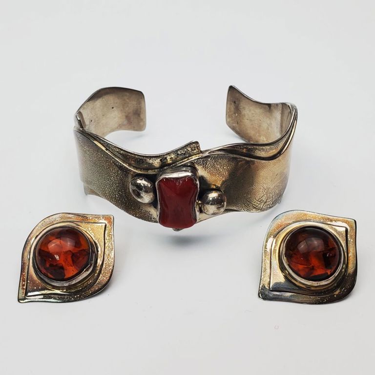 Silver amber earrings and coral cuff bracelet