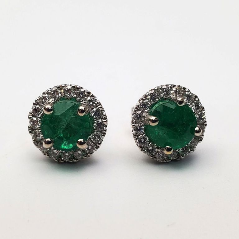 18k white gold emerald and diamond earrings