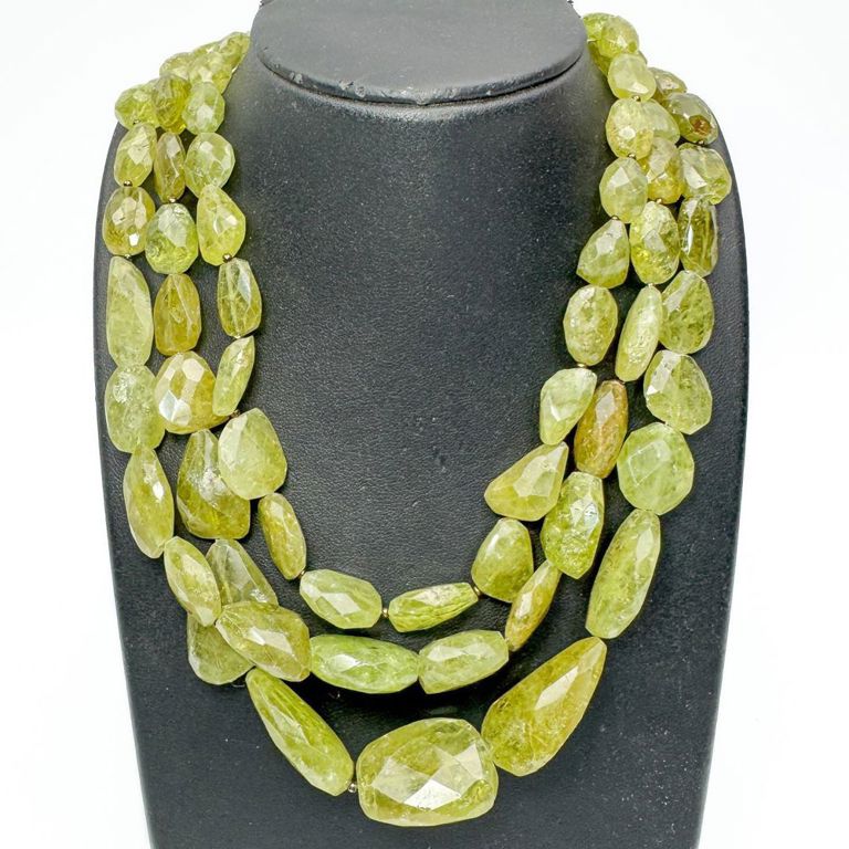 Green stone necklace