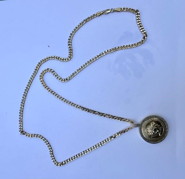 14k gold pendant necklace