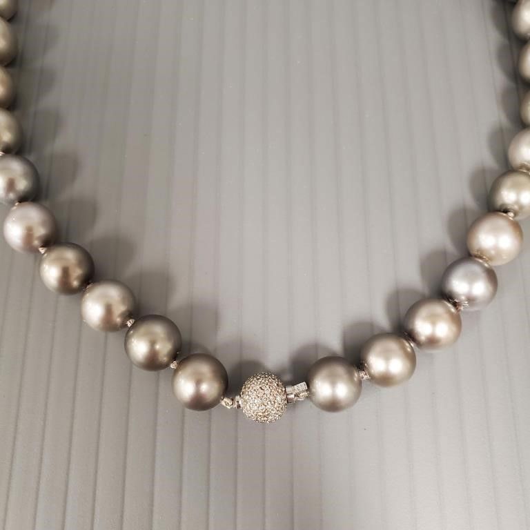 14k gold diamond and pearl necklace