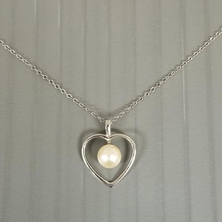 14k white gold heart pendant necklace