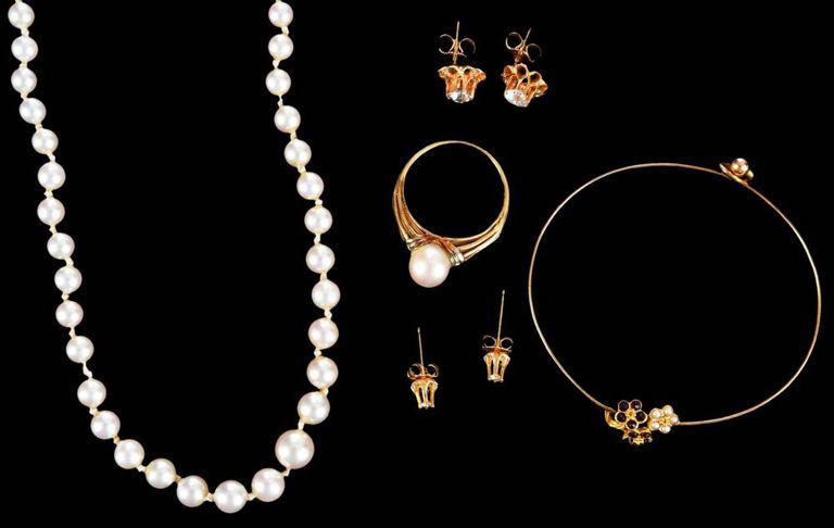 14k gold diamond and pearl jewelry set