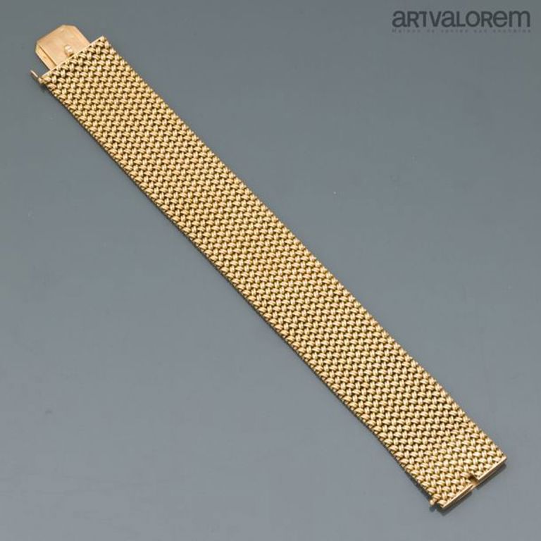 18k yellow gold cuff bracelet