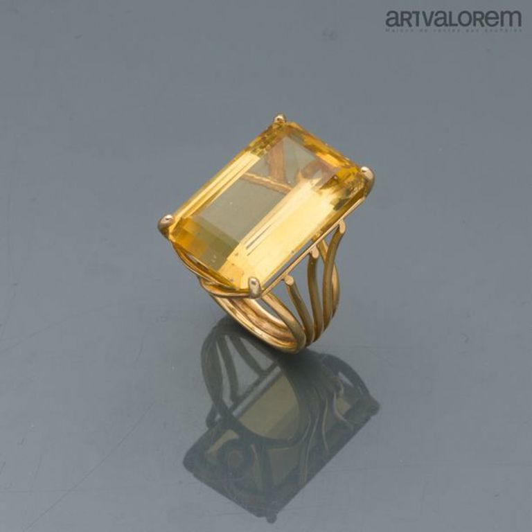 18k gold citrine cocktail ring