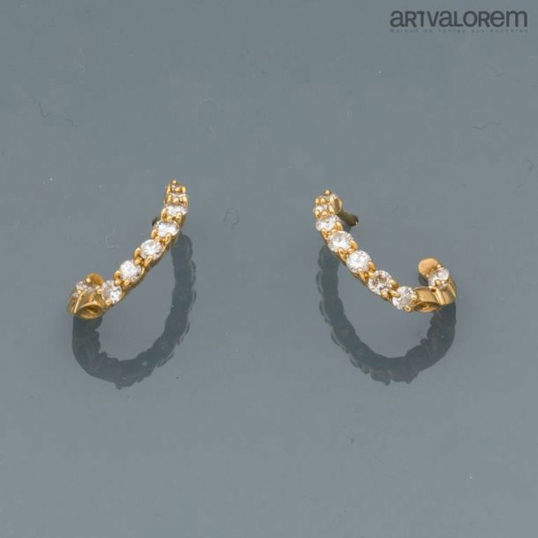 18k gold diamond hoop earrings