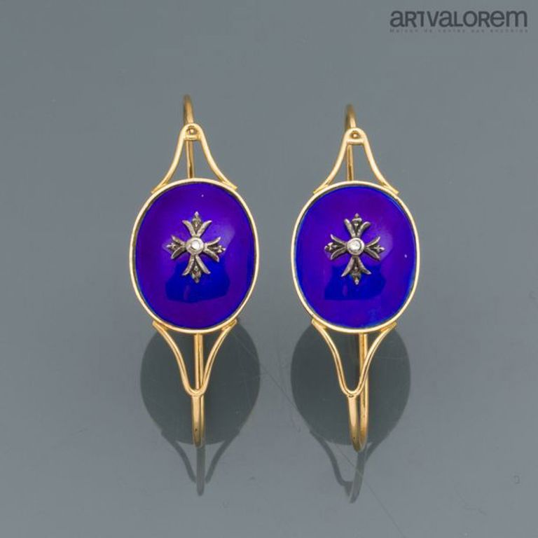 18k yellow gold poissarde earrings