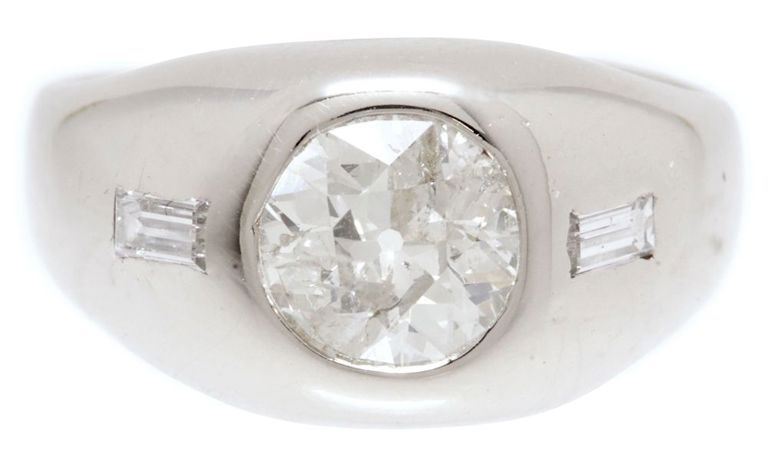 14k white gold diamond ring