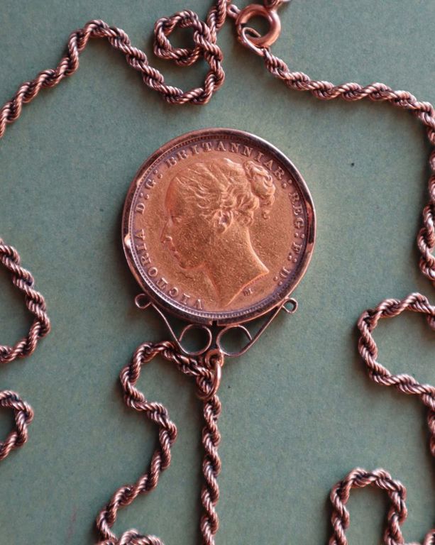 Victorian 1879 sovereign and 9k gold necklace