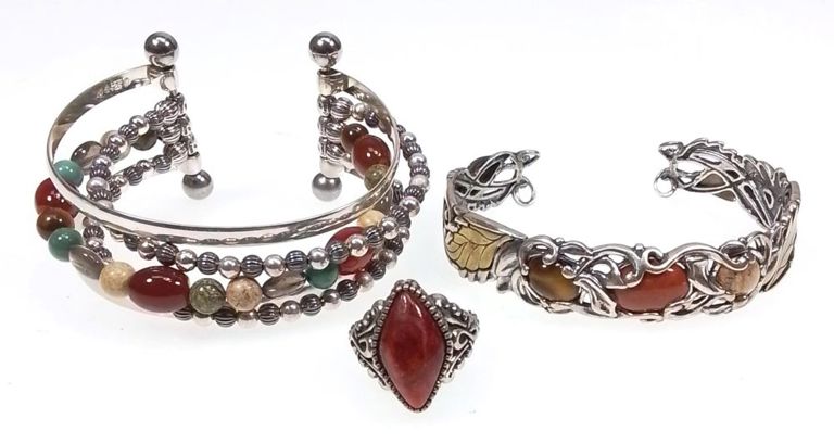 Sterling silver carnelian and coral jewelry set