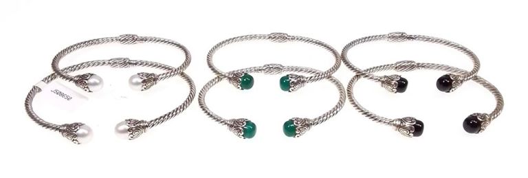 Sterling silver pearl onyx and chrysoprase bracelet set