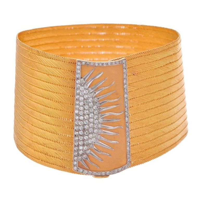 22k gold diamond sun motif bracelet