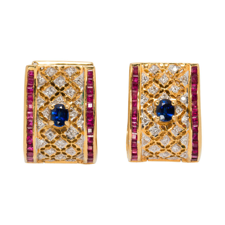18k gold huggie earrings
