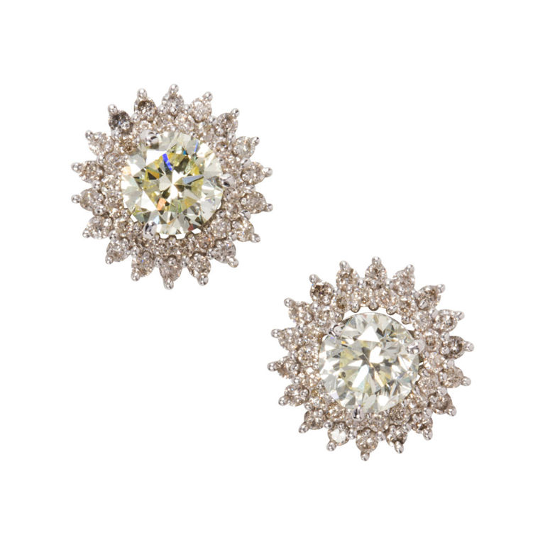 14k white gold diamond stud earrings