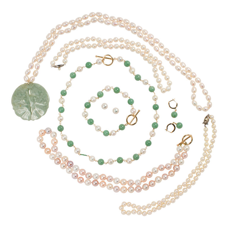 Cultured pearl jade and gold jewelry set
