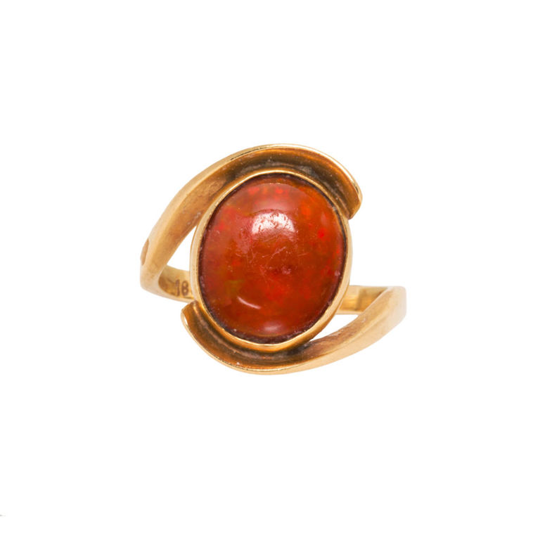 18k gold opal ring