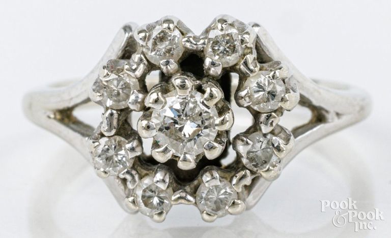 14k white gold diamond ring