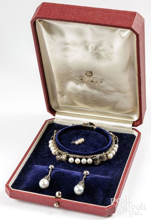 Sterling silver pearl bracelet and matching earrings