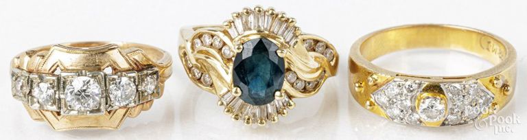 Three 18k and 14k yellow gold rings