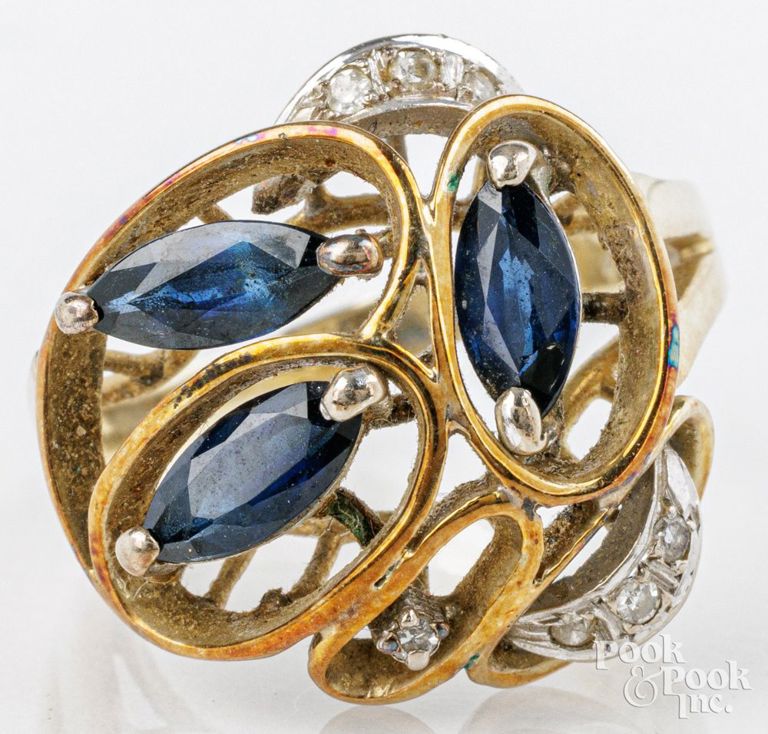 14k yellow gold sapphire and diamond ring
