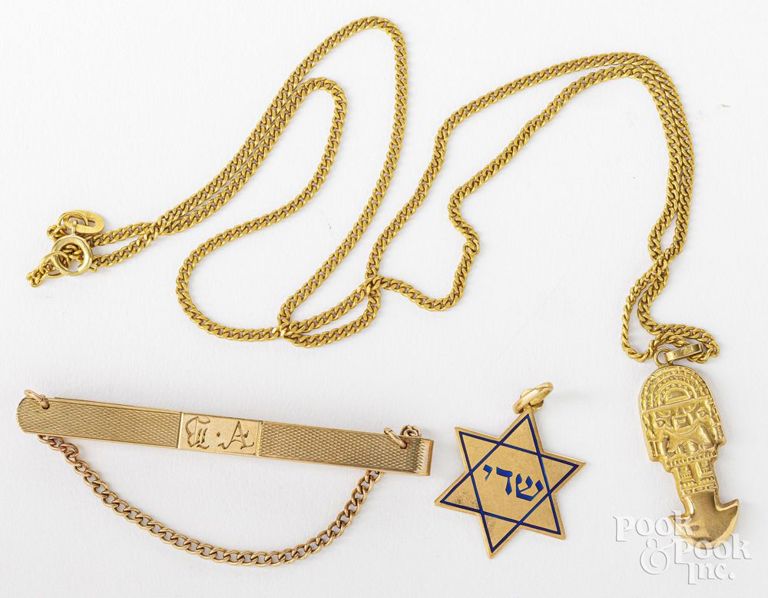 18k gold necklace, 18k gold pendant and 10k gold tie clip