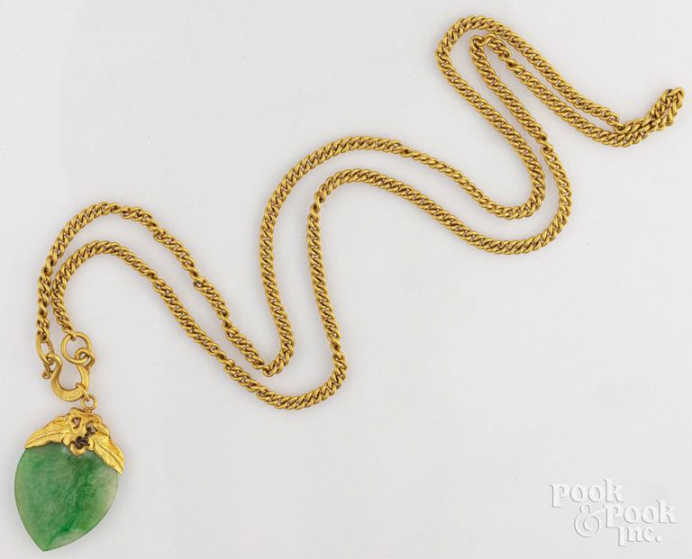 14k yellow gold necklace with green stone pendant