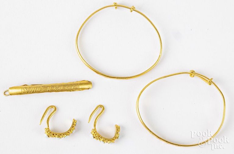 18k yellow gold jewelry set