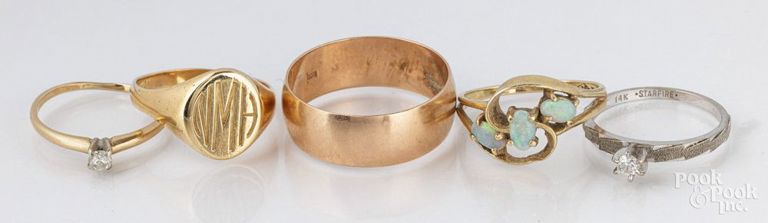 Five 14k gold rings