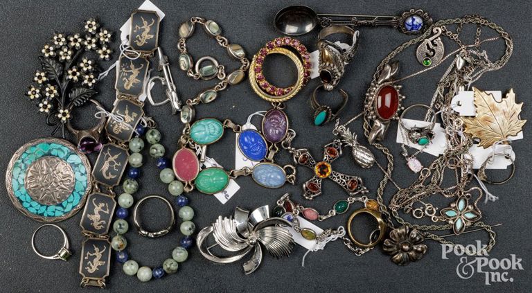 Silver jewelry set