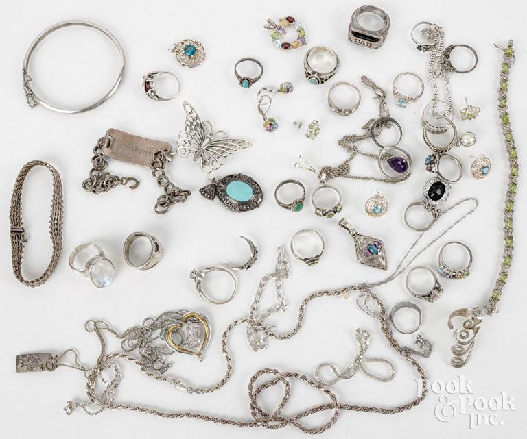 Silver jewelry set
