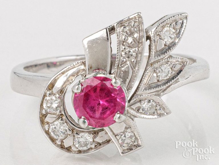 14k white gold diamond and ruby ring