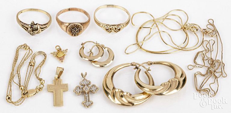 10k and 18k yellow gold jewelry set