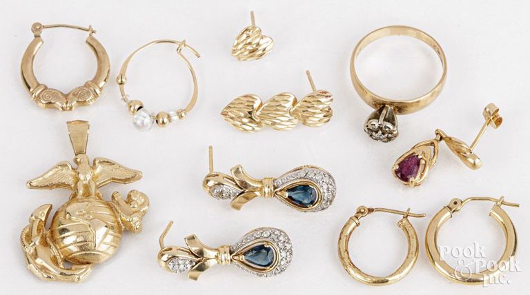 14k yellow gold diamond jewelry set
