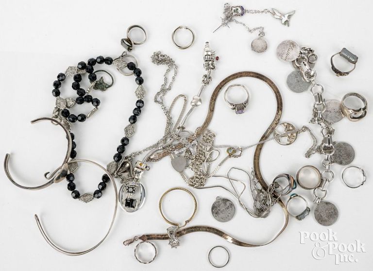 Silver jewelry set