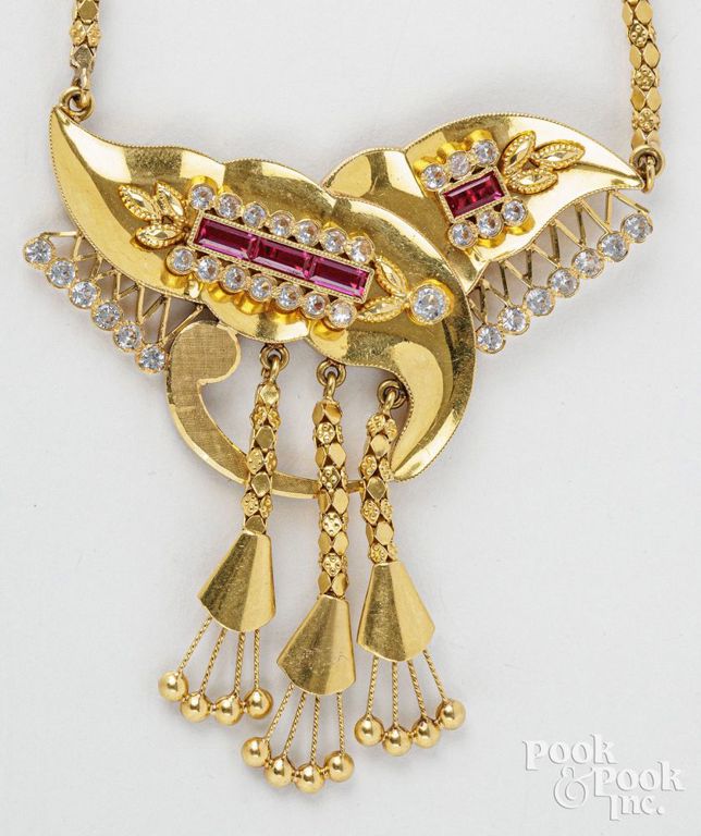 22k yellow gold pendant necklace