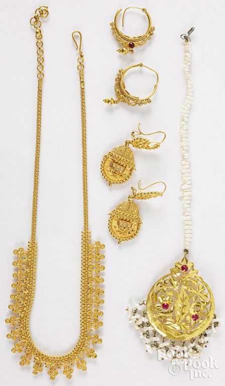 22k yellow gold jewelry set