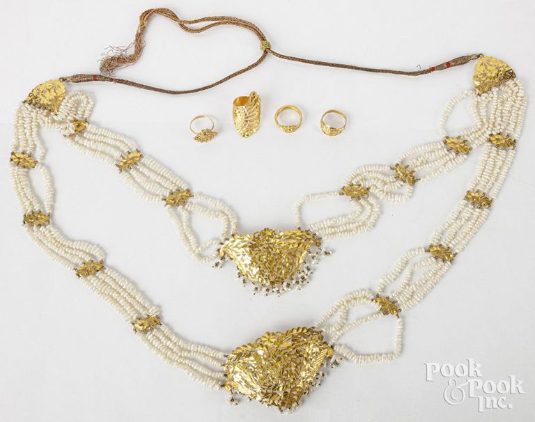18k yellow gold jewelry set
