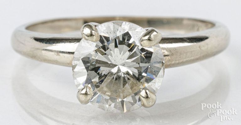 14k white gold diamond solitaire ring