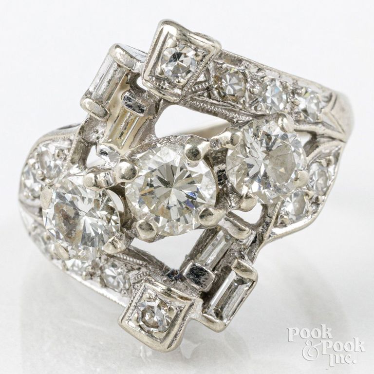 14k white gold diamond ring