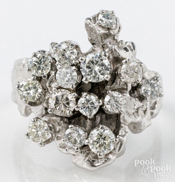 14k white gold diamond ring