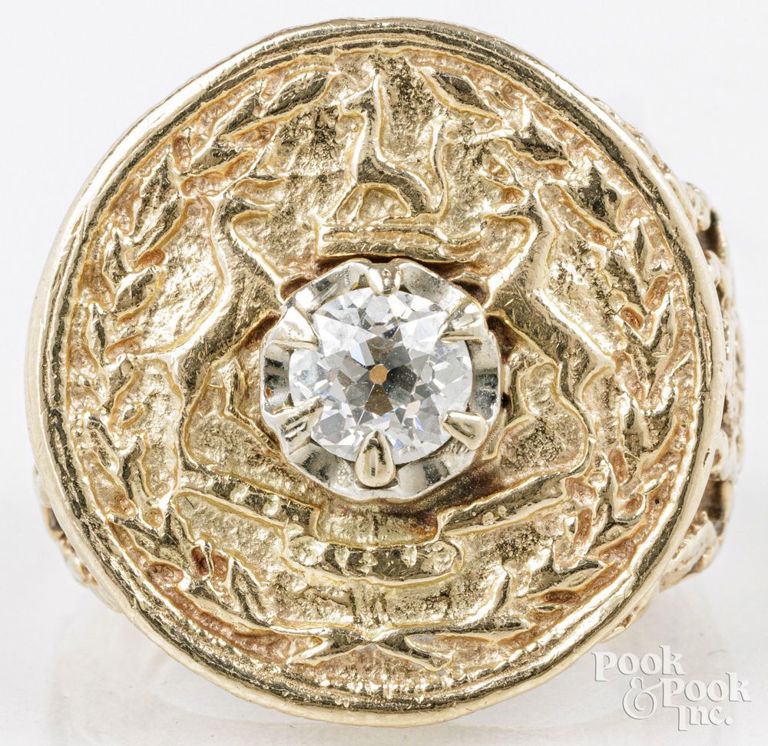 14k yellow gold diamond ring